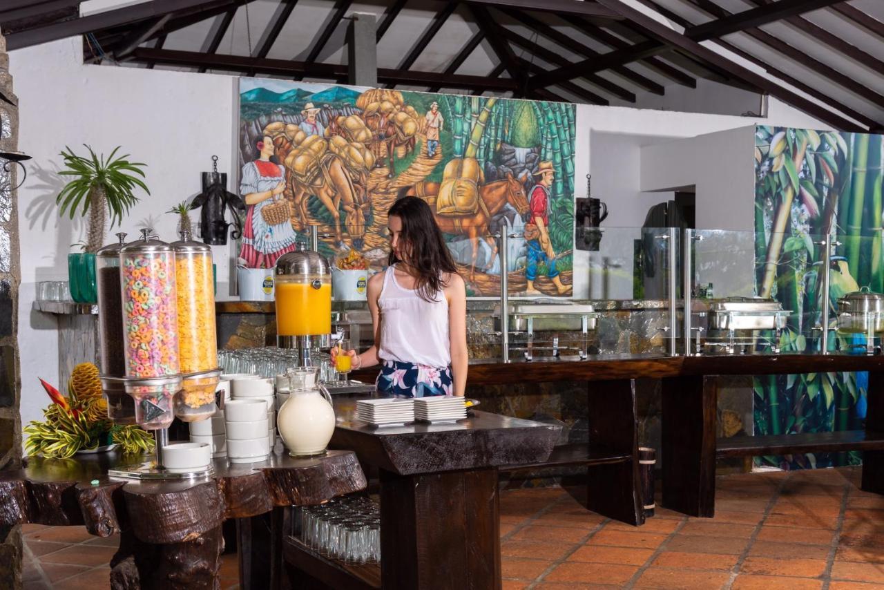 Hotel Campestre Cafe Cafe Montenegro Exteriör bild